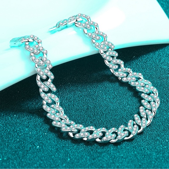 4.63 Carat Moissanite 925 Sterling Silver Bracelet - Picture 3 of 6